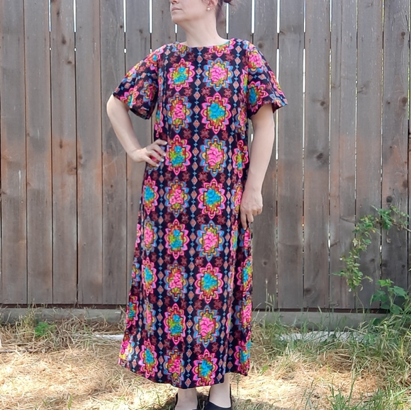 Vintage Dresses & Skirts - VTG 60s Hawaiian Barkcloth Maxi Dress Floral L